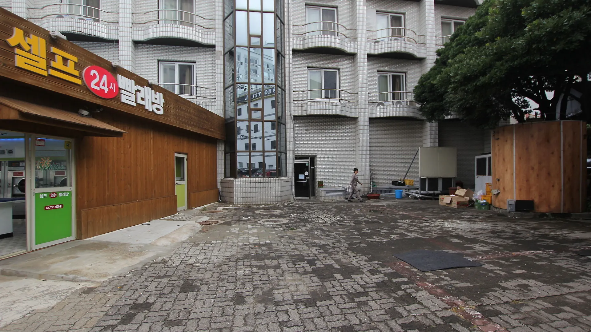 Hotel New World Csedzsu